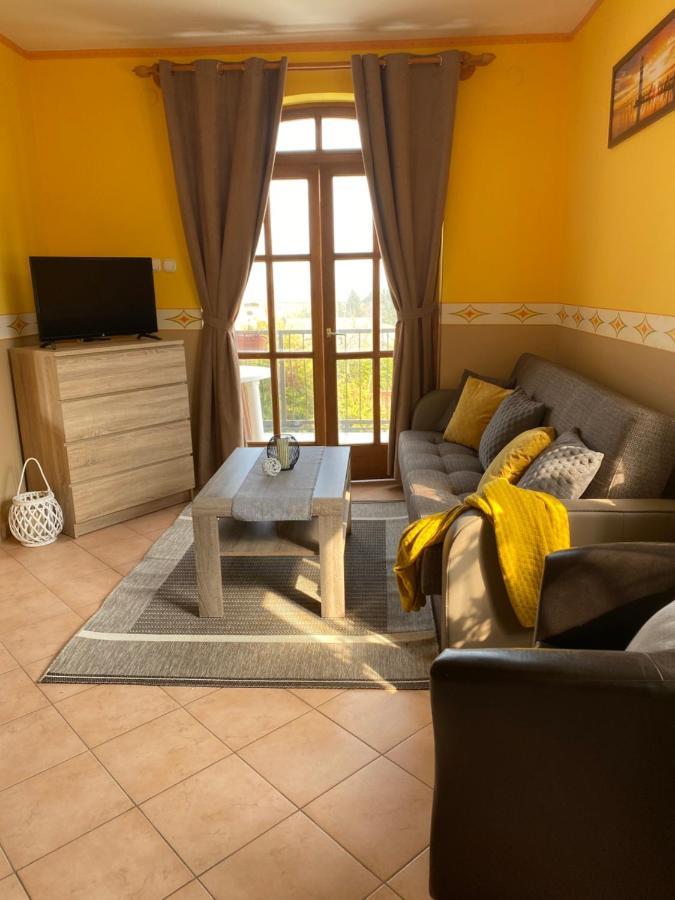 Katalin App. Zalagyoengye Apartment Zalakaros Ngoại thất bức ảnh
